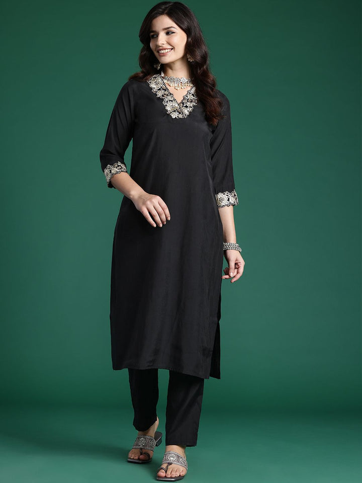 Indo Era Women Floral Yoke Design Regular Pure Cotton Kurta with Trousers