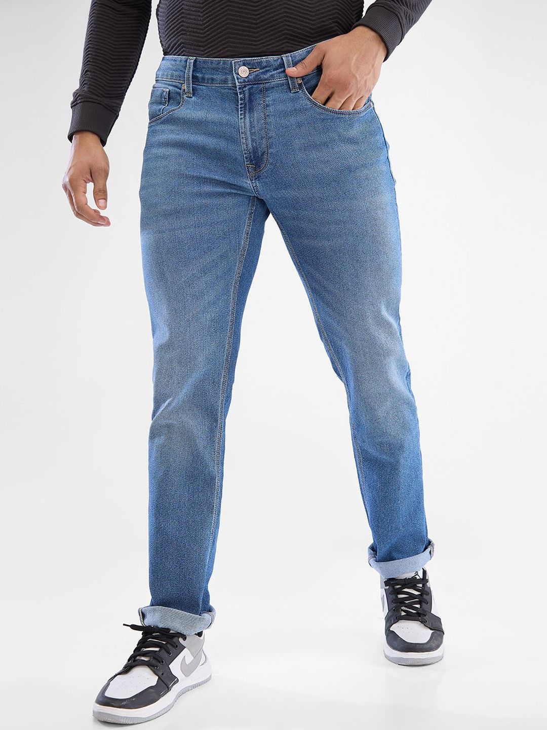 SPYKAR Men Mid Rise Low Distress Light Fade Clean Look Stretchable Jeans