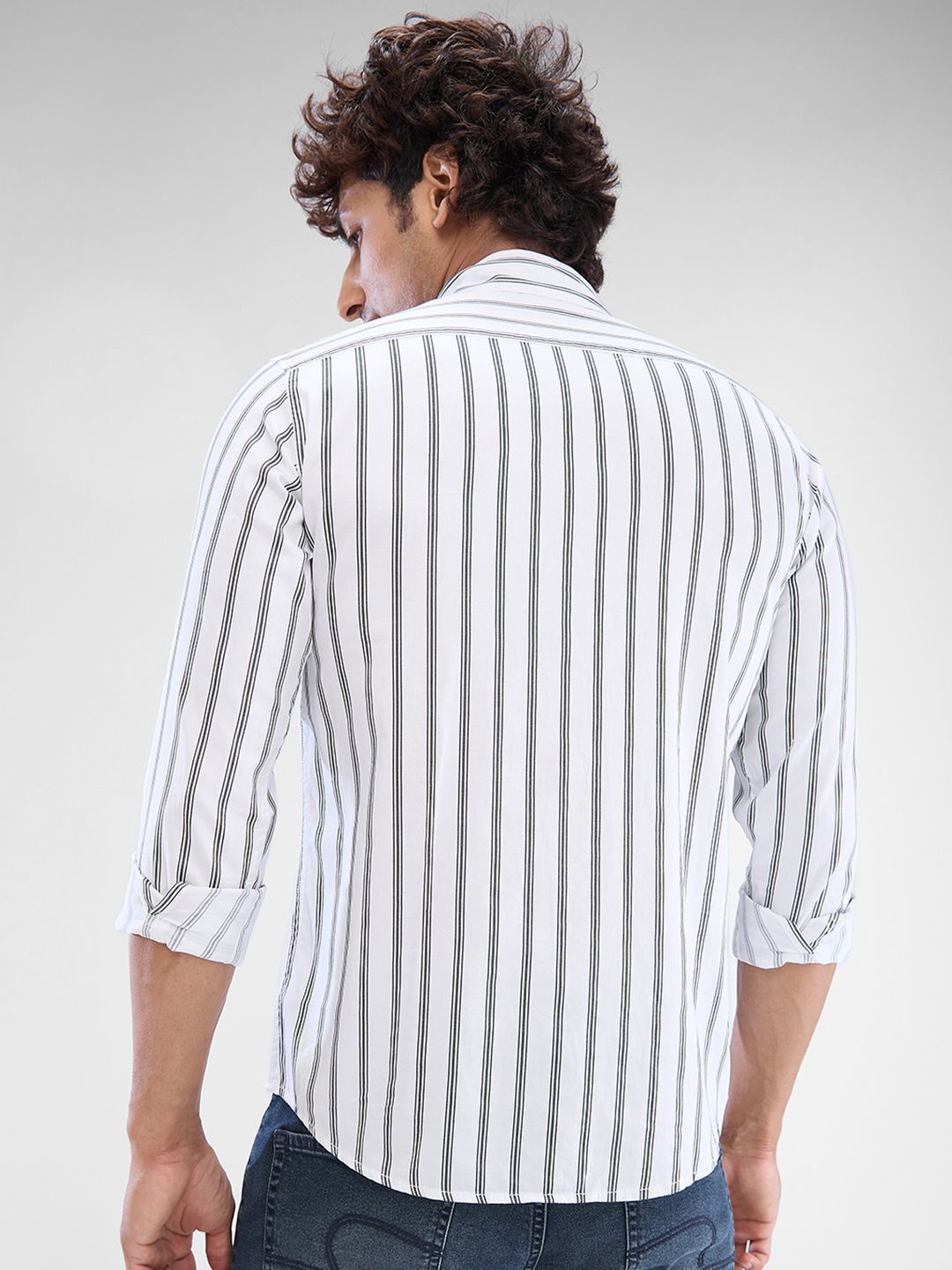 SPYKAR Men Slim Fit Striped Casual Shirt
