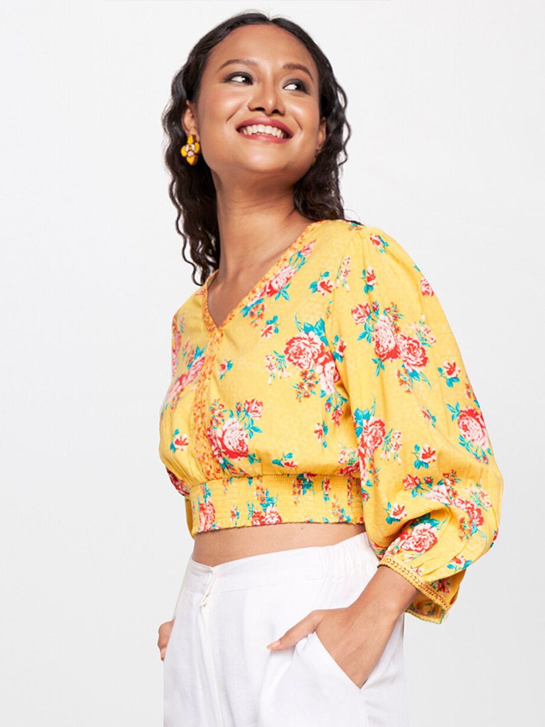 Global Desi Floral Printed Puff Sleeves Crop Blouson Top