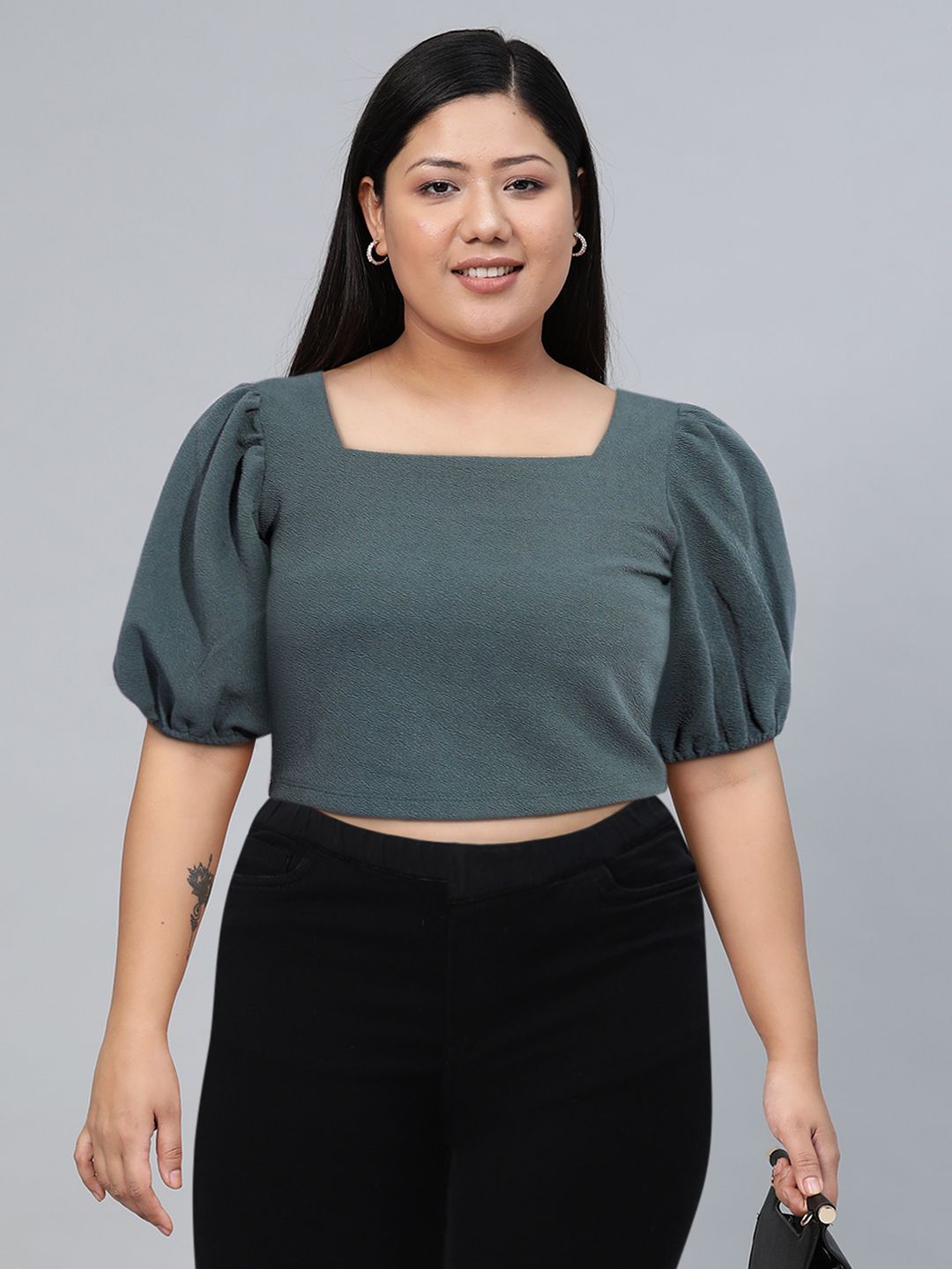 Tokyo Talkies Green Square Neck Puffed Sleeves Crop Top