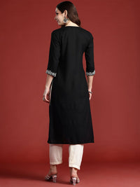 Indo Era Women Paisley Embroidered Thread Work Kurta