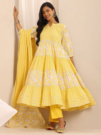 Libas Women Floral Printed Kurta with Trousers & With Dupatta