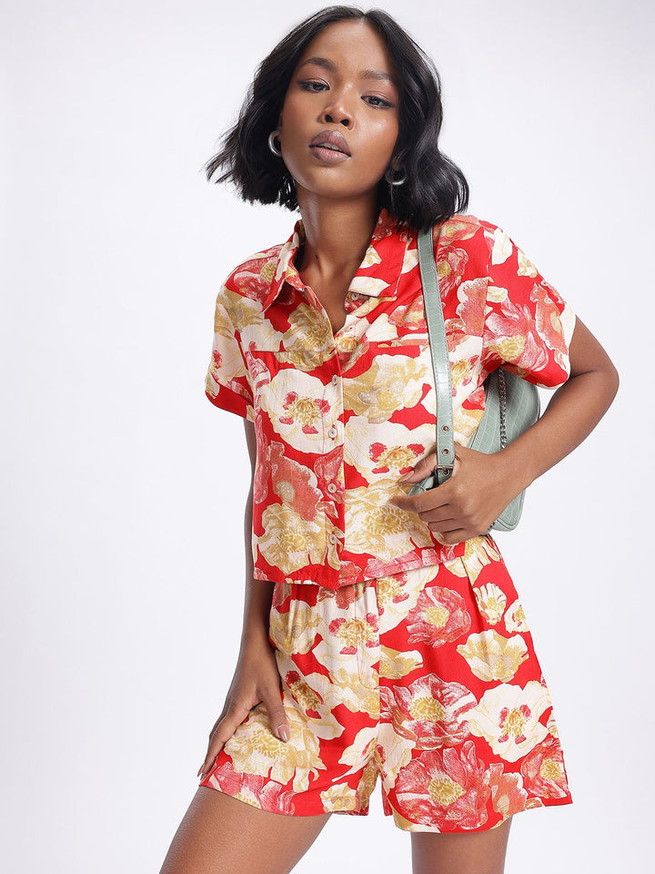 DressBerry Garden Vibes Floral Print Cropped Co-Ords