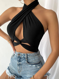Berrylush Women Halter Neck Twisted Crop Top