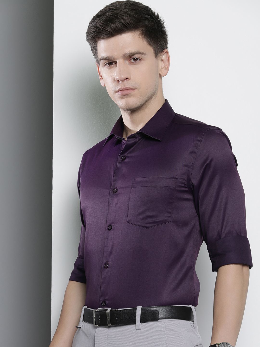 The Indian Garage Co Men Solid Slim Fit Opaque Formal Shirt