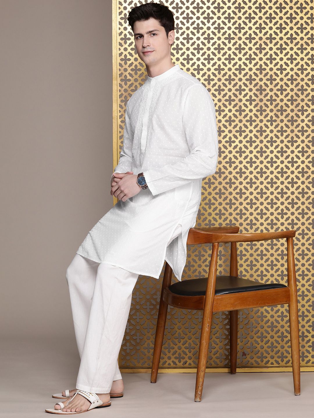 House of Pataudi Pure Cotton Chikankari Embroidered Dobby Jashn Kurta