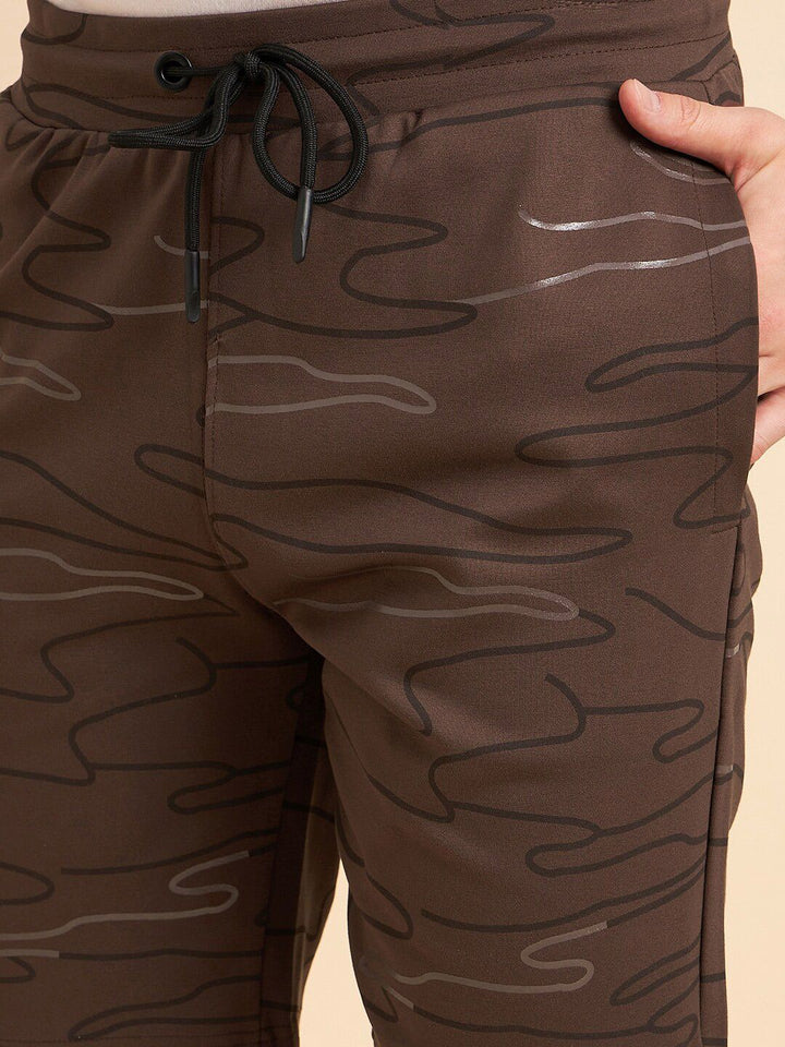 Sweet Dreams Men Brown & Black Mid Rise Abstract Printed Shorts