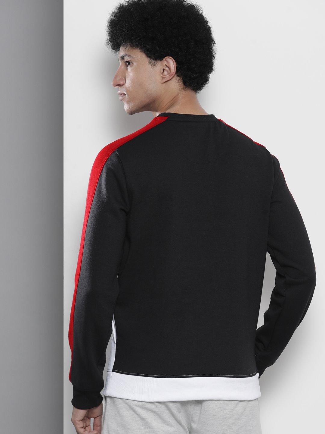 The Indian Garage Co Men Embroidered Sweatshirt