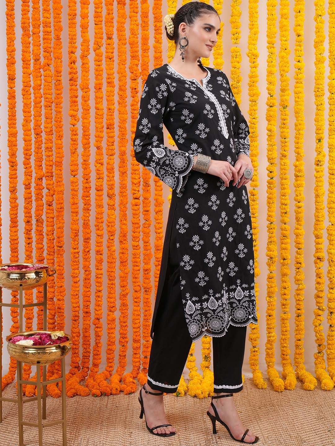 Vishudh Black Floral Embroidered Pure Cotton Straight Kurta with Trousers