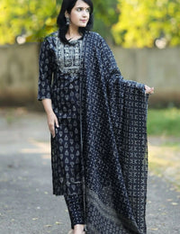 KALINI Women Ethnic Motifs Printed Regular Thread Work Kurta with Trousers & With Dupatta