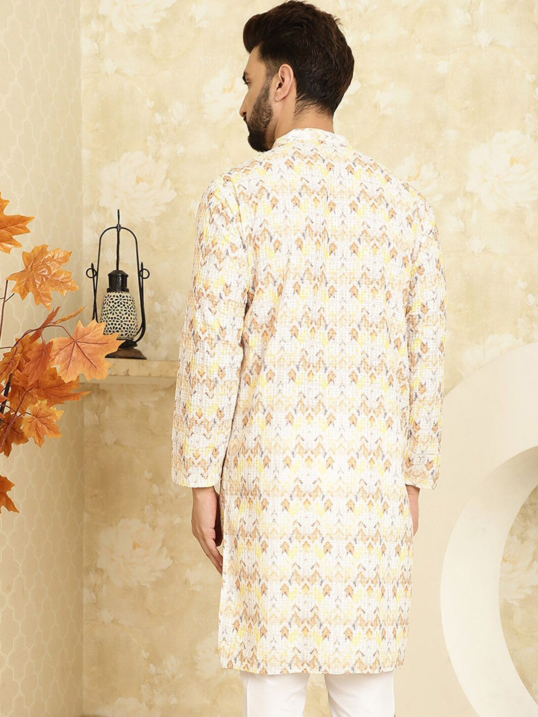 SOJANYA Geometric Printed Thread Work Cotton Straight Kurta
