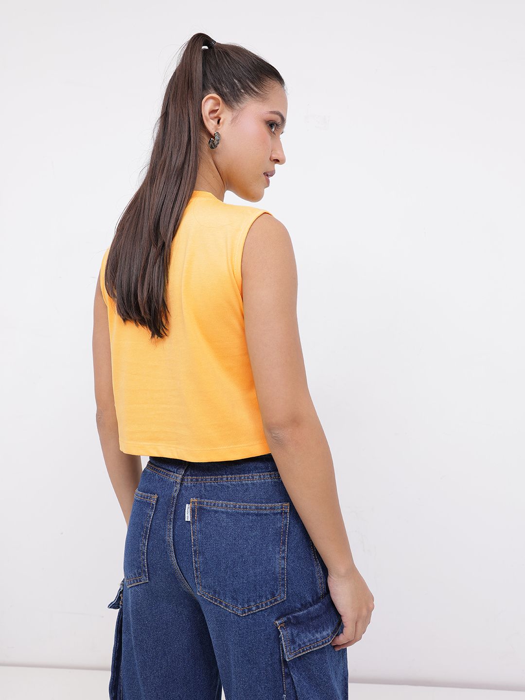 DressBerry Little Sunshine Printed Sleeveless Crop T-shirt