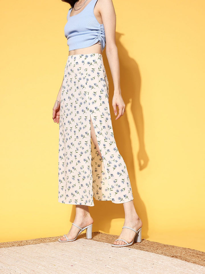 Berrylush White Floral Vacay Attire