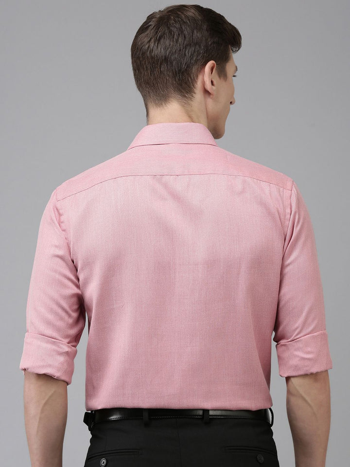 Park Avenue Self Design Textured Slim Fit Opaque Formal Shirt