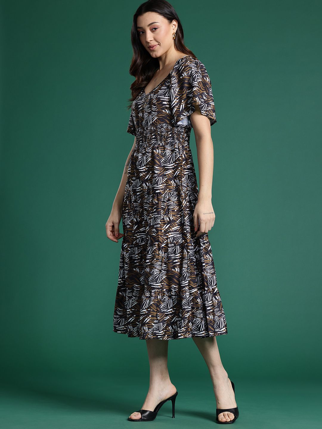 DressBerry Abstract Print Tiered A-Line Midi Dress