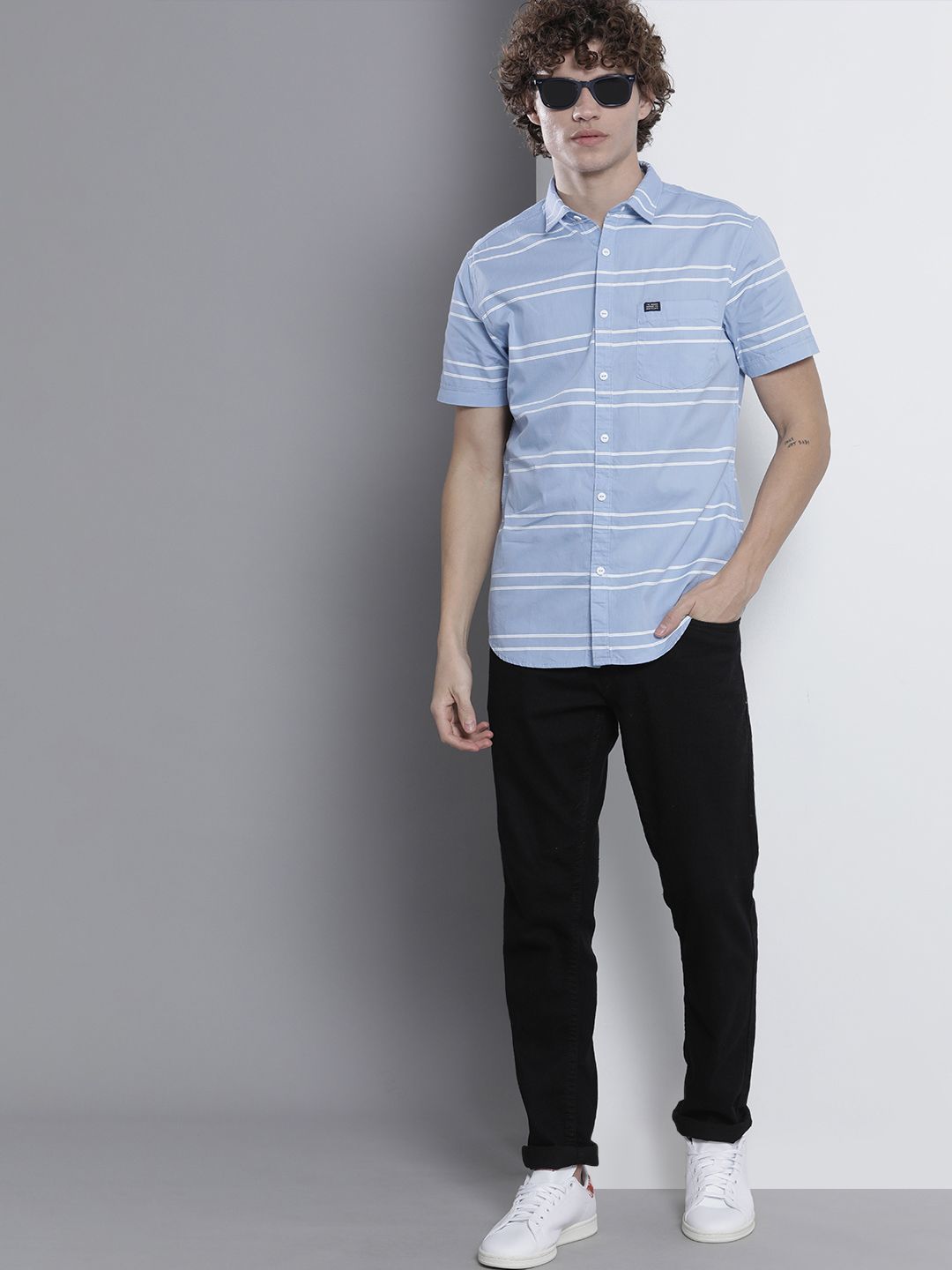 The Indian Garage Co Men Blue Horizontal Stripes Striped Casual Shirt