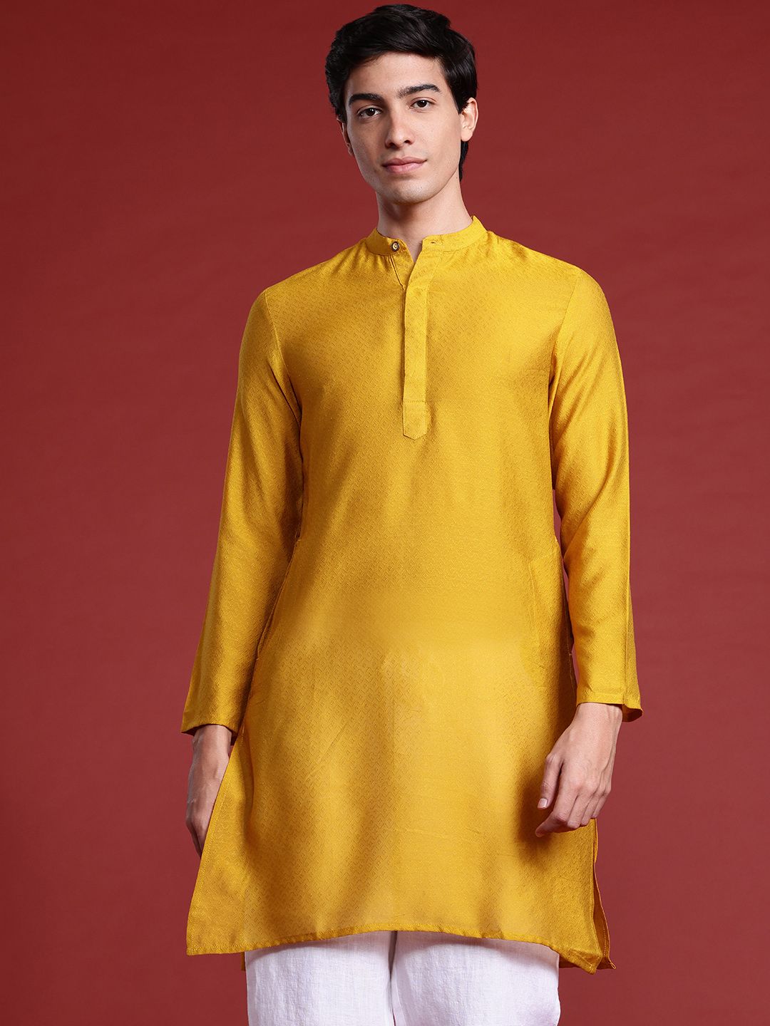 Anouk Chevron Woven Design Kurta