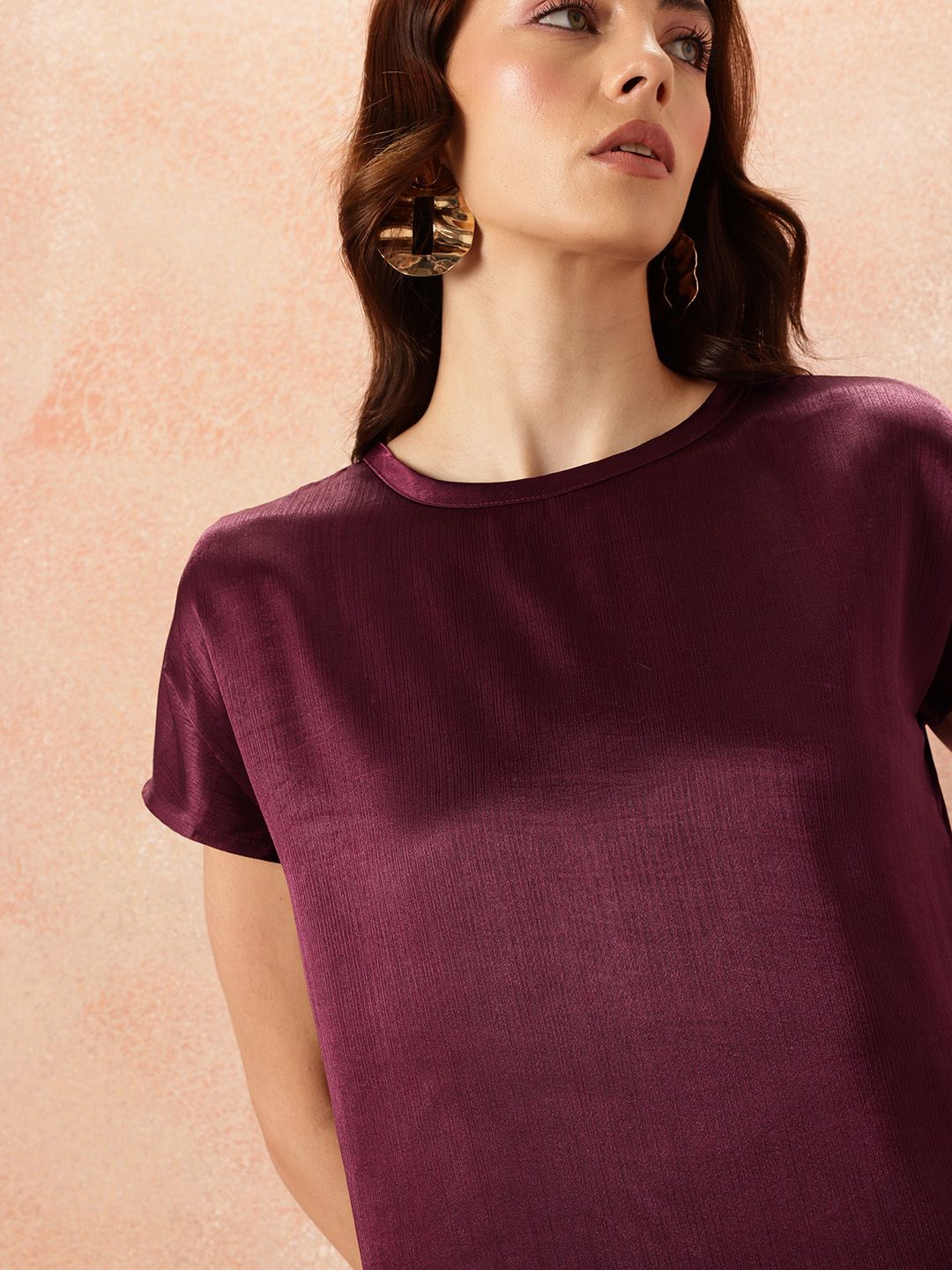 all about you Crinkle Effect Extended Sleeves Satin Finish Top