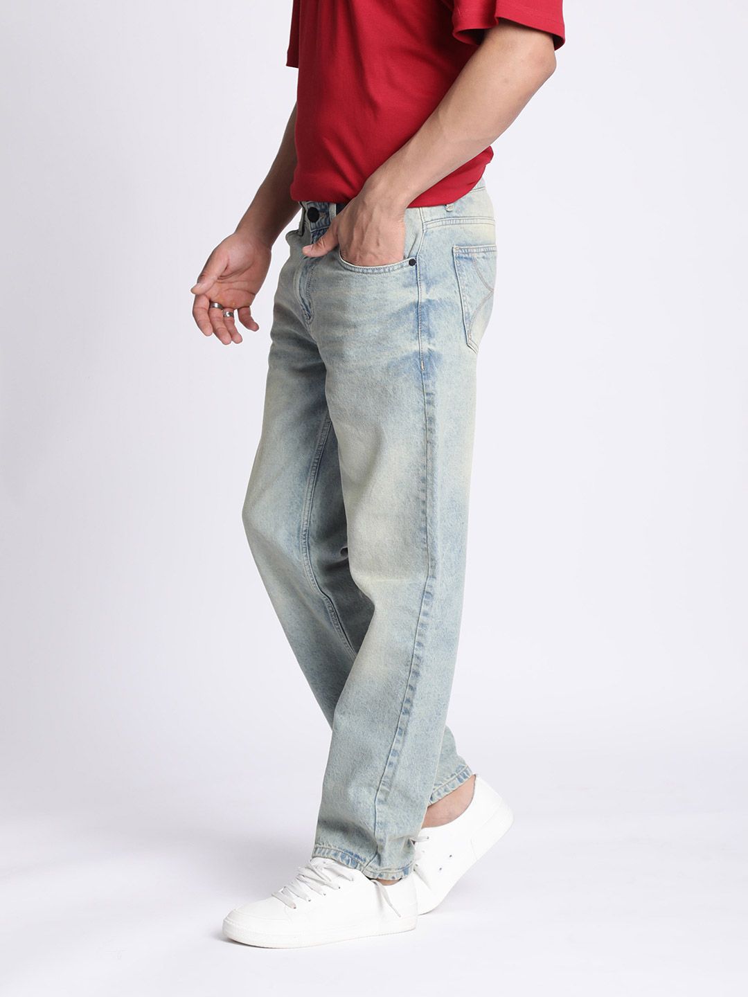 Bene Kleed Men Relaxed Fit Heavy Fade Jeans