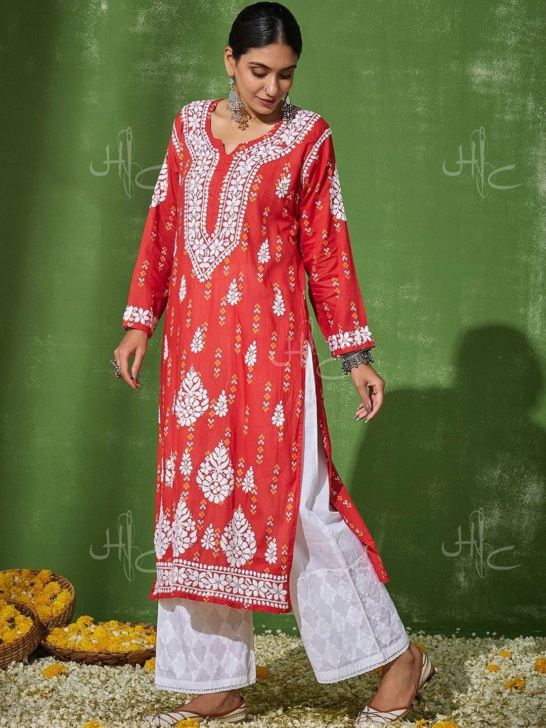 House of Chikankari Women Embroidered Chikankari Kurta