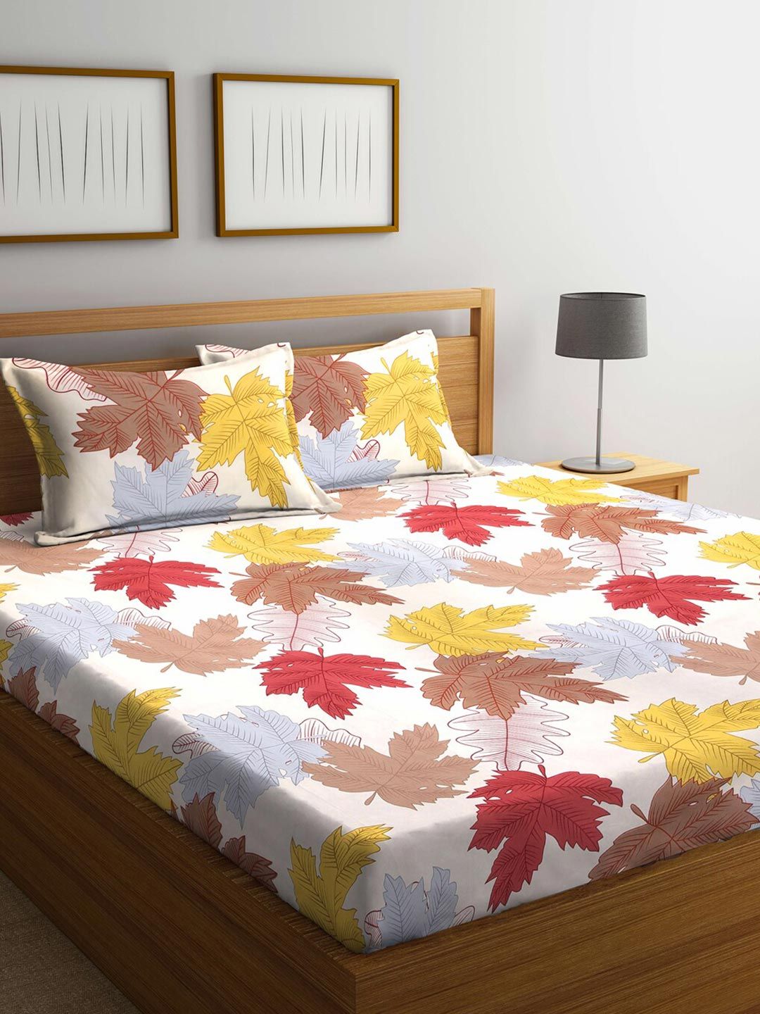 Set KLOTTHE 2 Cadar Berbilang Bunga 300 TC King dengan 4 Sarung Bantal