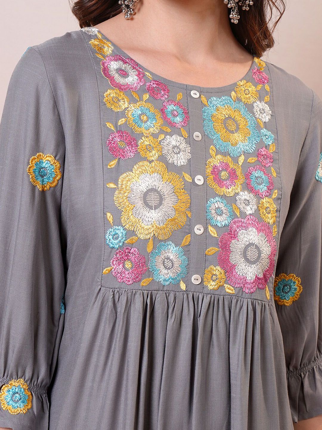 Vishudh Grey Floral Embroidered Round Neck Fit & Flare Midi Dress