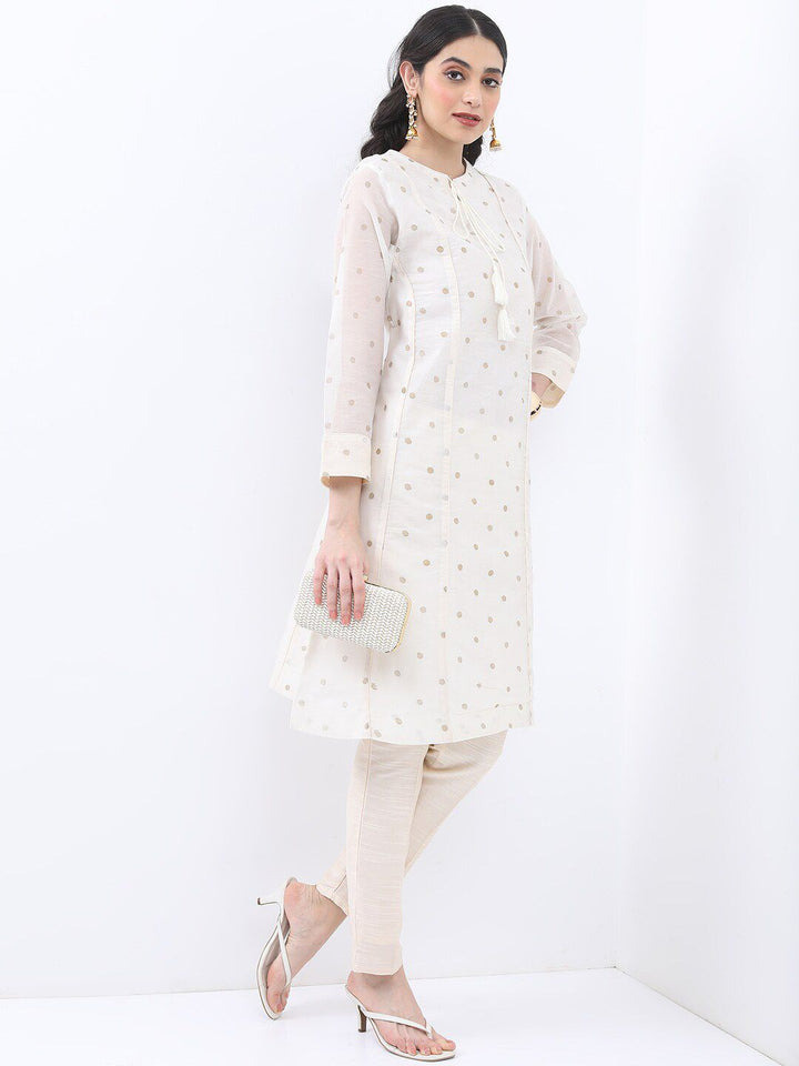 Vishudh Polka Dots Printed Tie-Up Neck Regular Kurta With Trousers