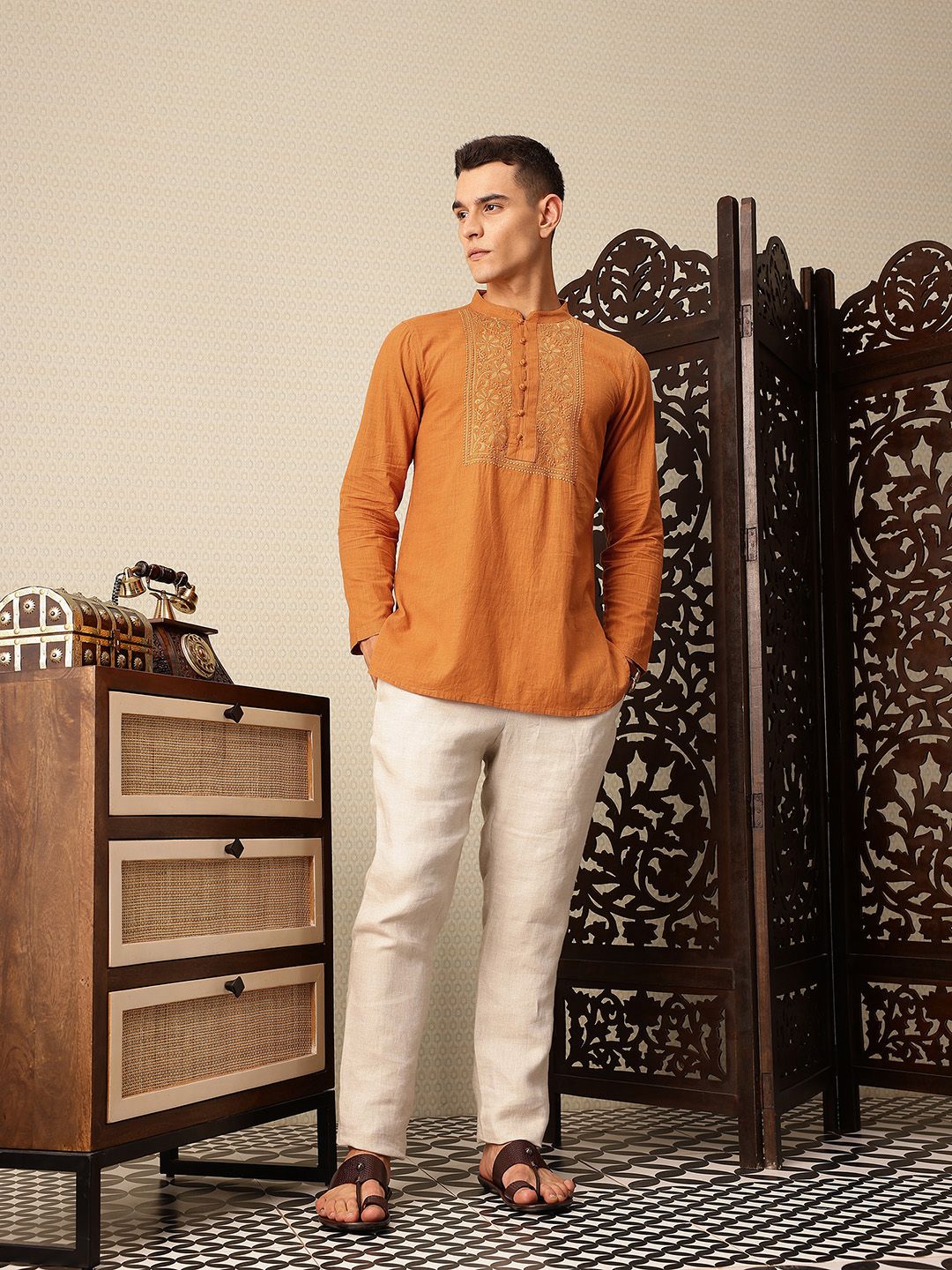 House of Pataudi Yoke Design Embroidered Jashn Kurta