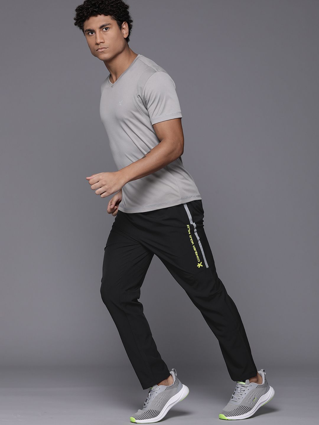 HRX oleh Hrithik Roshan Men Rapid-Dry Running Track Seluar