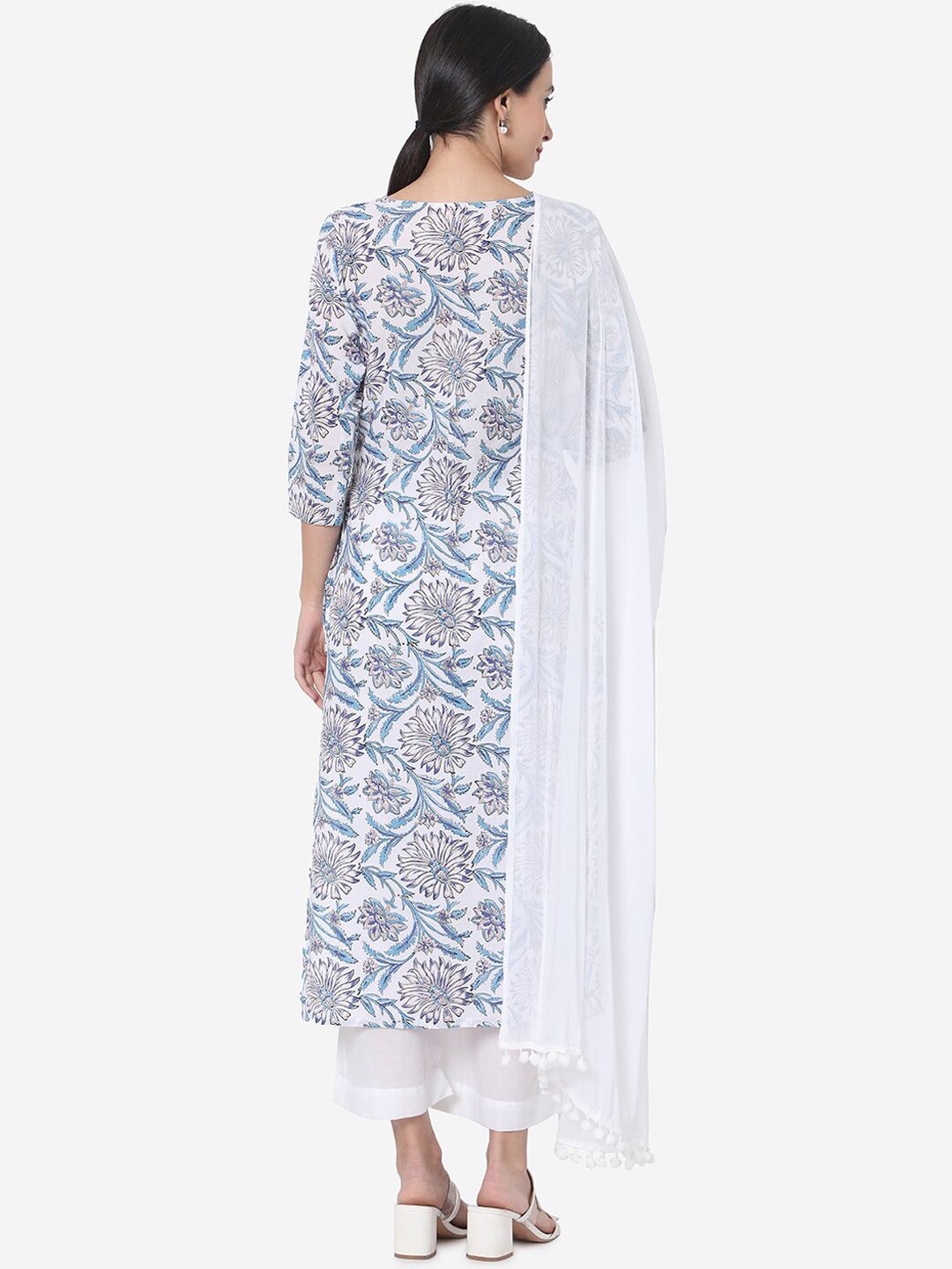 KALINI Women Floral Printed Regular Kurta with Trousers & With Dupatta