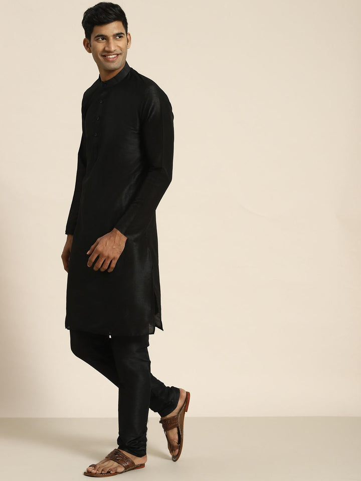 SOJANYA Men Black Kurta with Churidar with Nehru Jacket