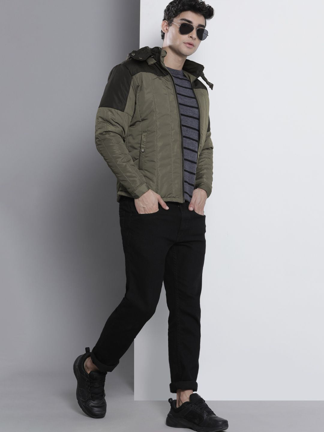 The Indian Garage Co Men Colourblock Zip-Front Slim Fit Bomber Jacket with Detachable Hood