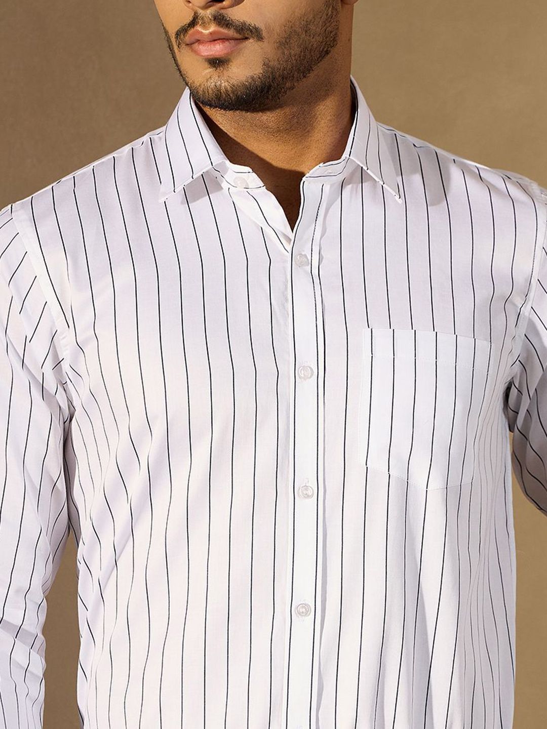 DENNISON Men Vertical Stripes Spread Collar Smart Formal Shirt