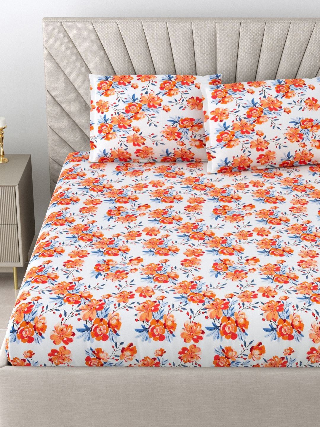 BOMBAY DYEING Florentine White Floral Pure Cotton 144TC Queen Bedsheet Set 2.28 m X 2.54m