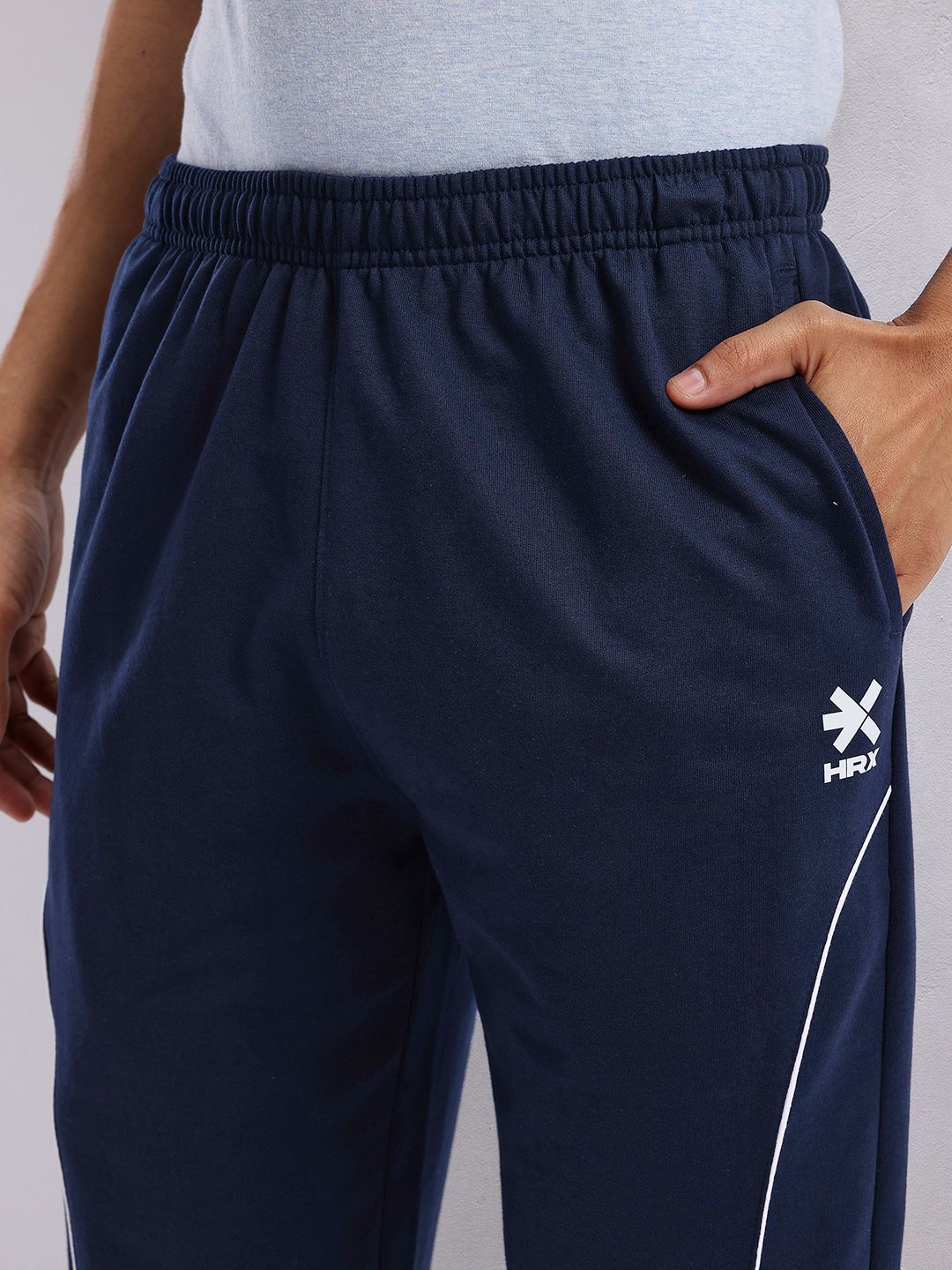 HRX by Hrithik Roshan Men Contrast Piping Mid-Rise Lifestyle Track Pants