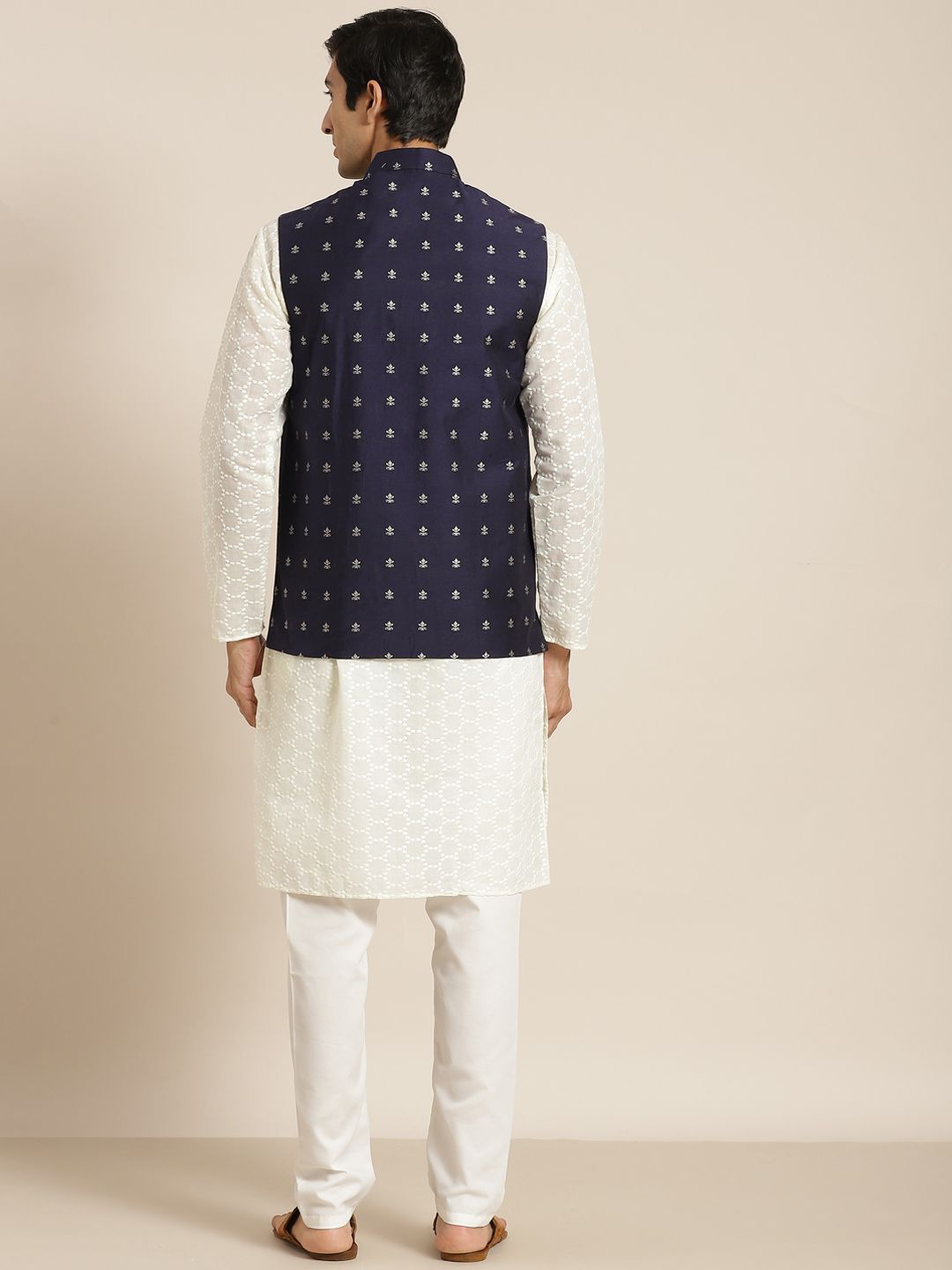 SOJANYA Men Cream-Coloured Chikankari Pure Cotton Kurta with Churidar & Nehru Jacket