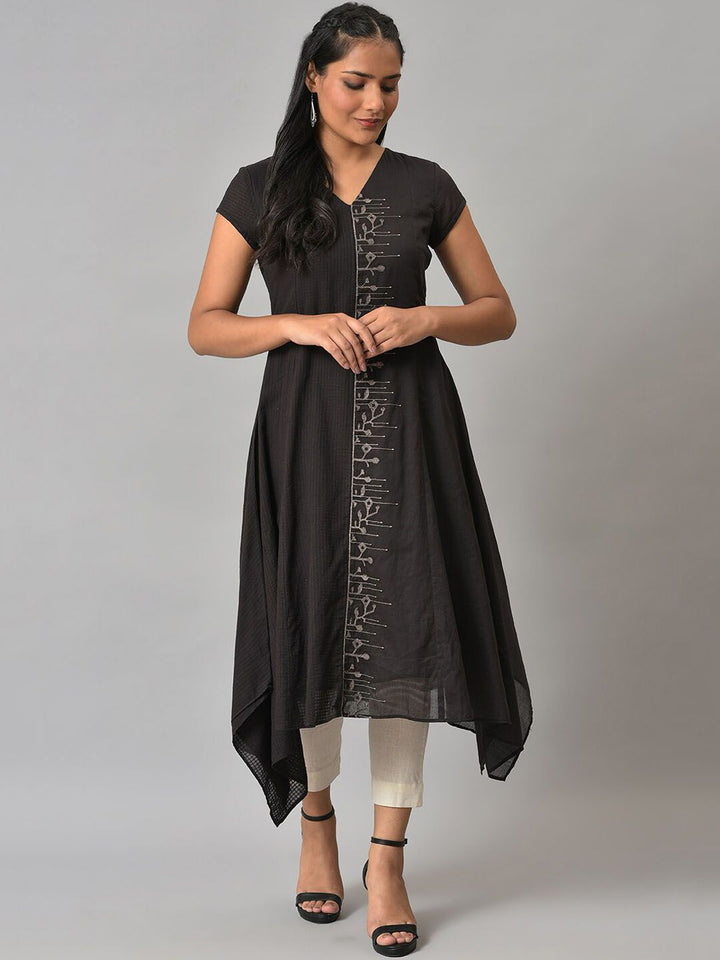 W Women Brown Ethnic Motifs Embroidered Thread Work Kurta