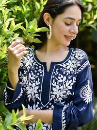 Rumah Chikankari Wanita Navy Blue Modal Chikankari Sulam Kurta