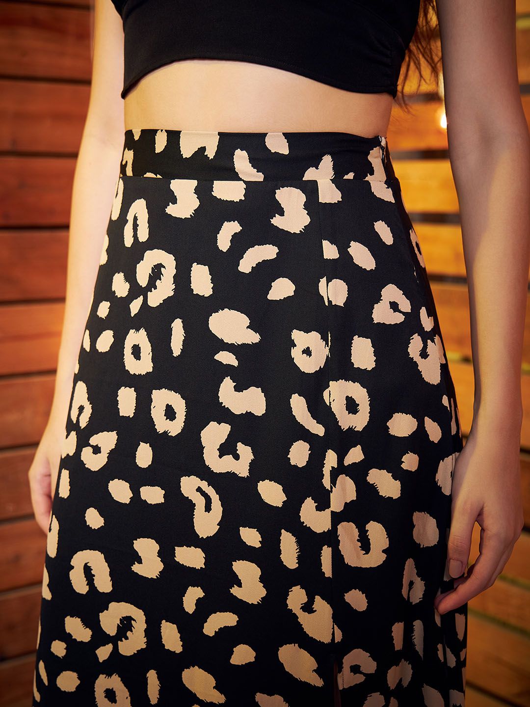 Berrylush Black Flared Maxi Skirt