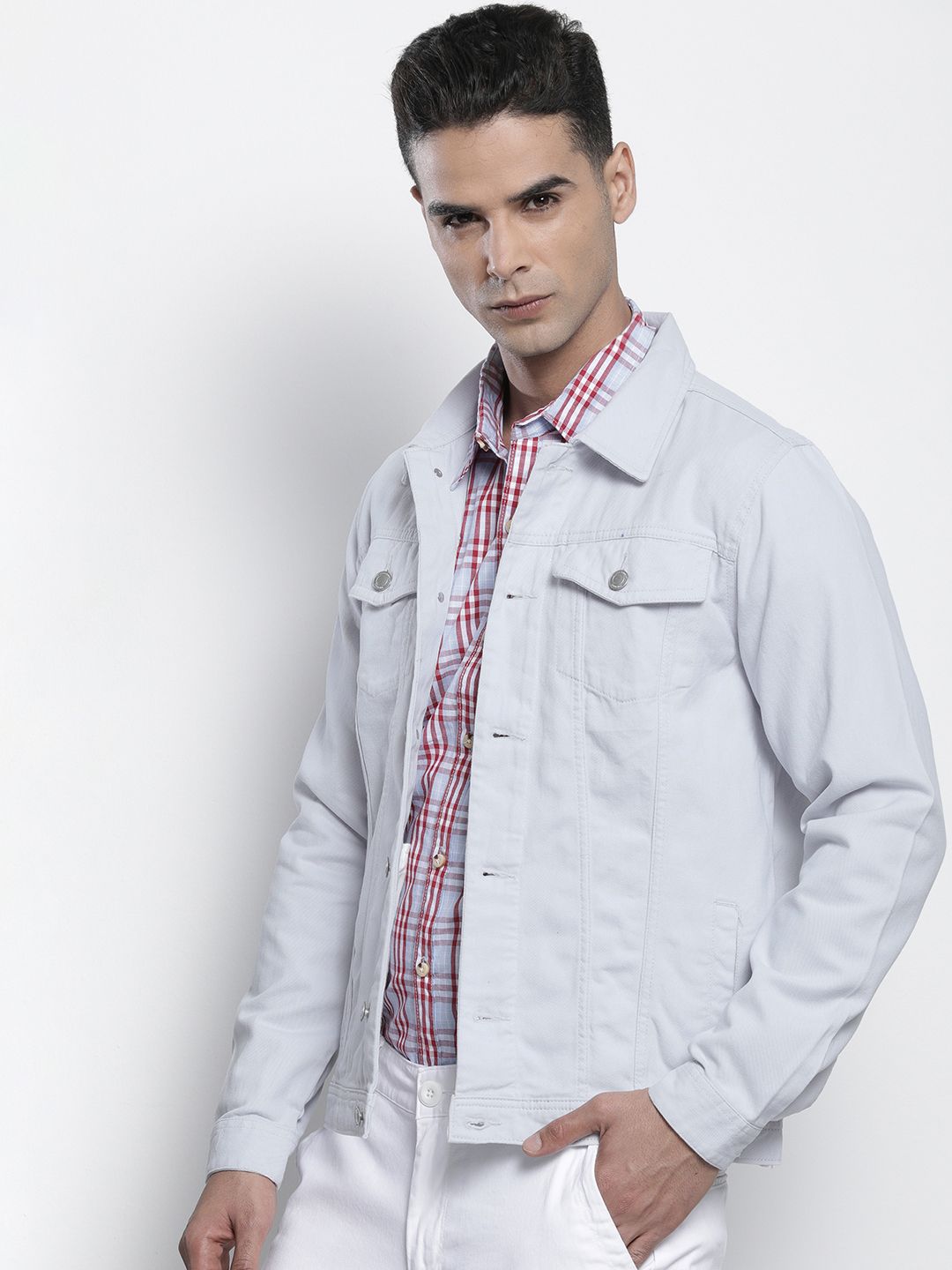 The Indian Garage Co Men Slim Fit Denim Trucker Jacket with Double Flap Pockets