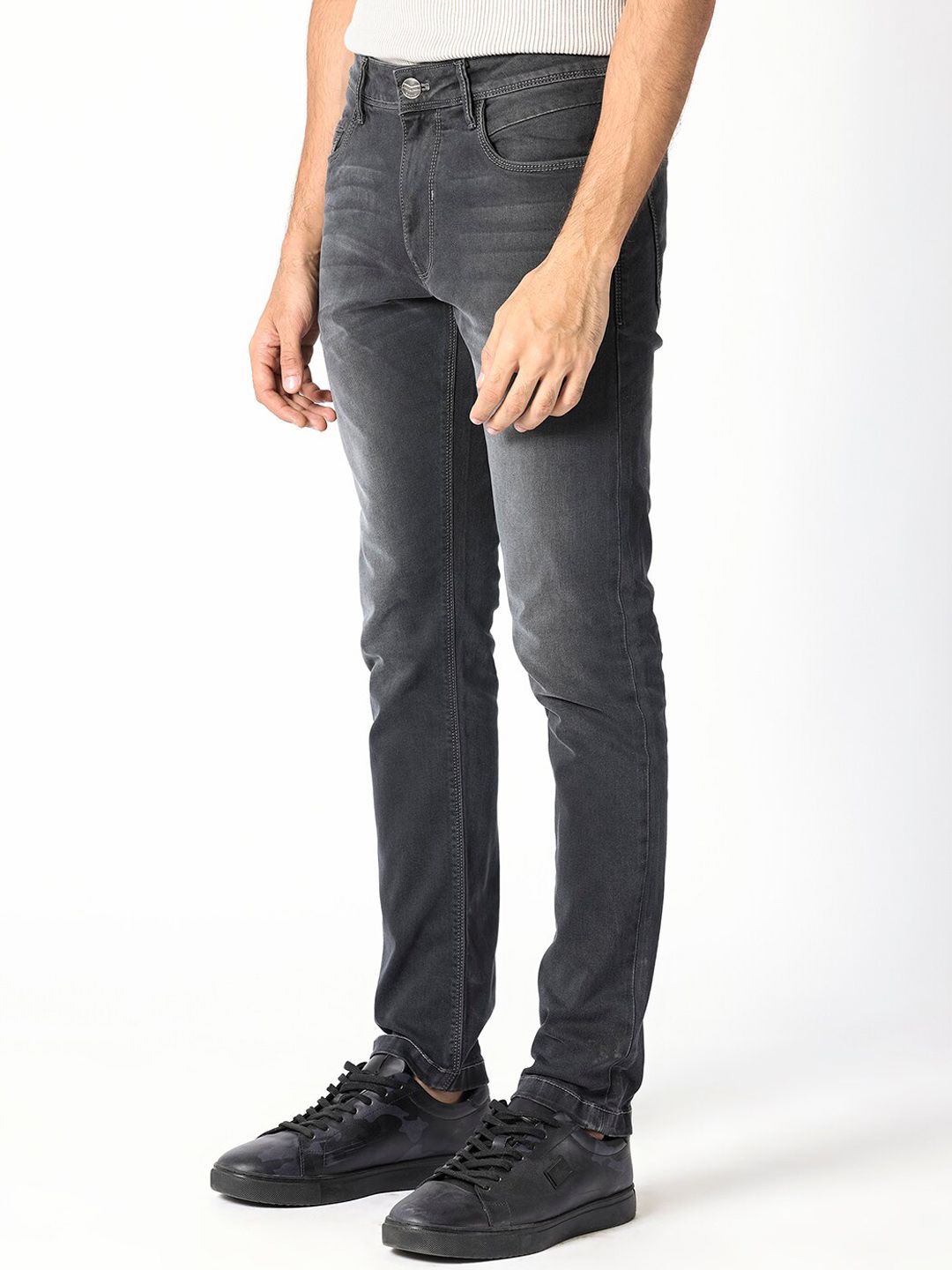 RARE RABBIT Men Hawkins Slim Fit Mid-Rise Cotton Jeans