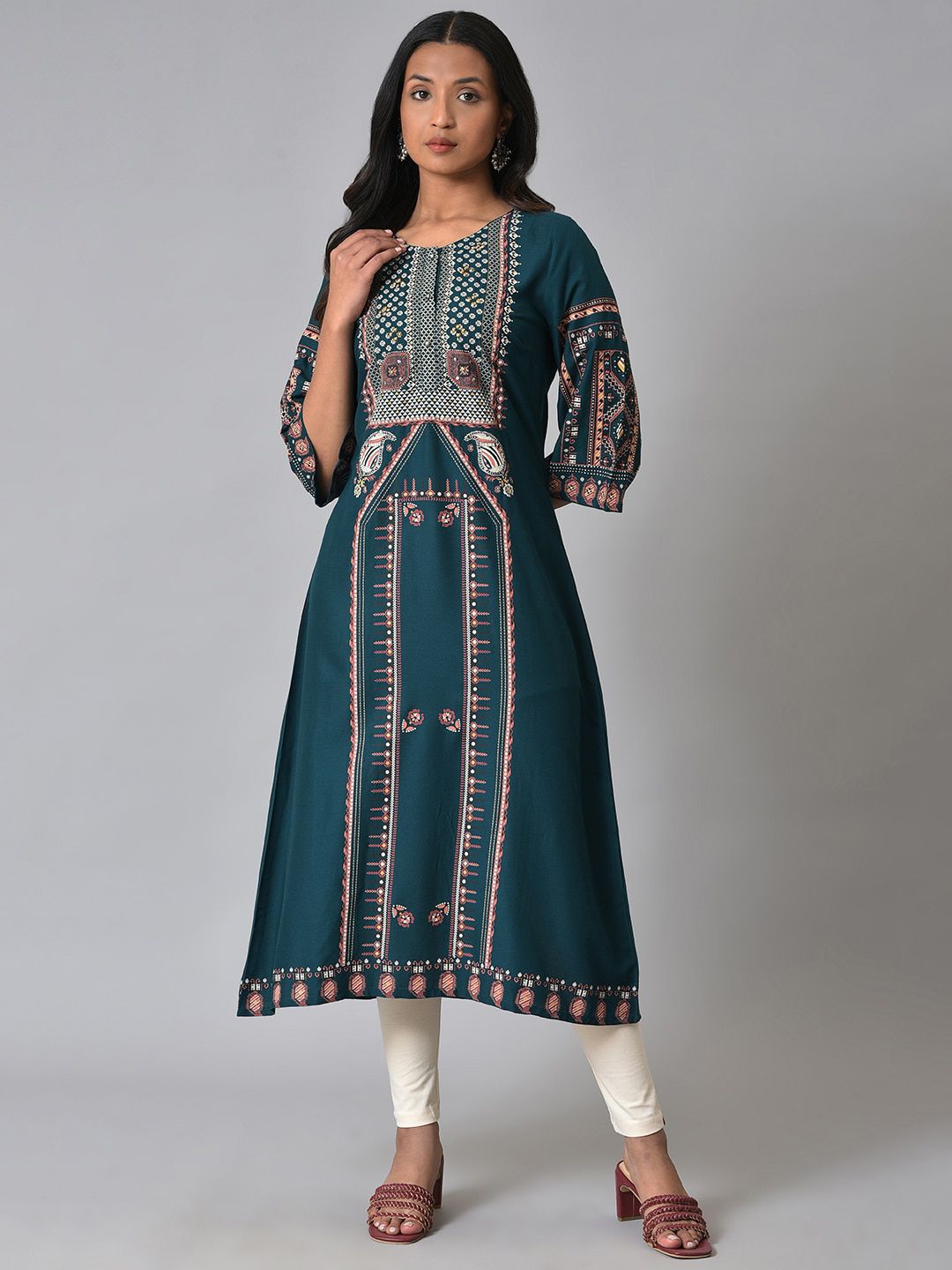 W Ethnic Motifs Printed Straight Regular Kurta