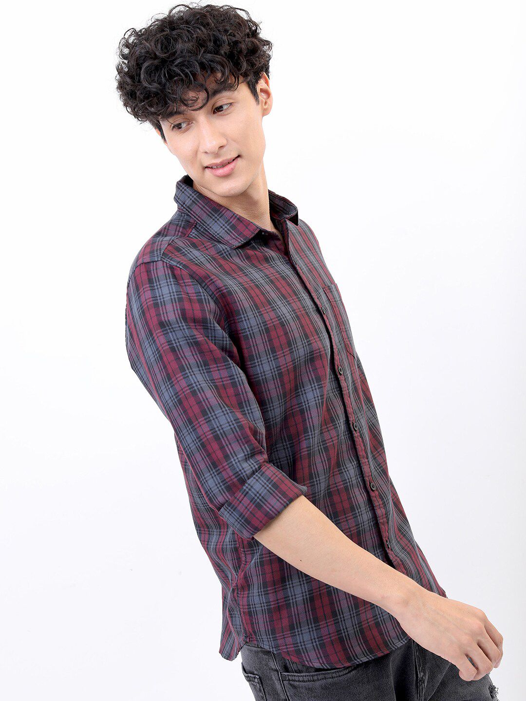 HIGHLANDER Men Maroon Slim Fit Tartan Checked Casual Shirt