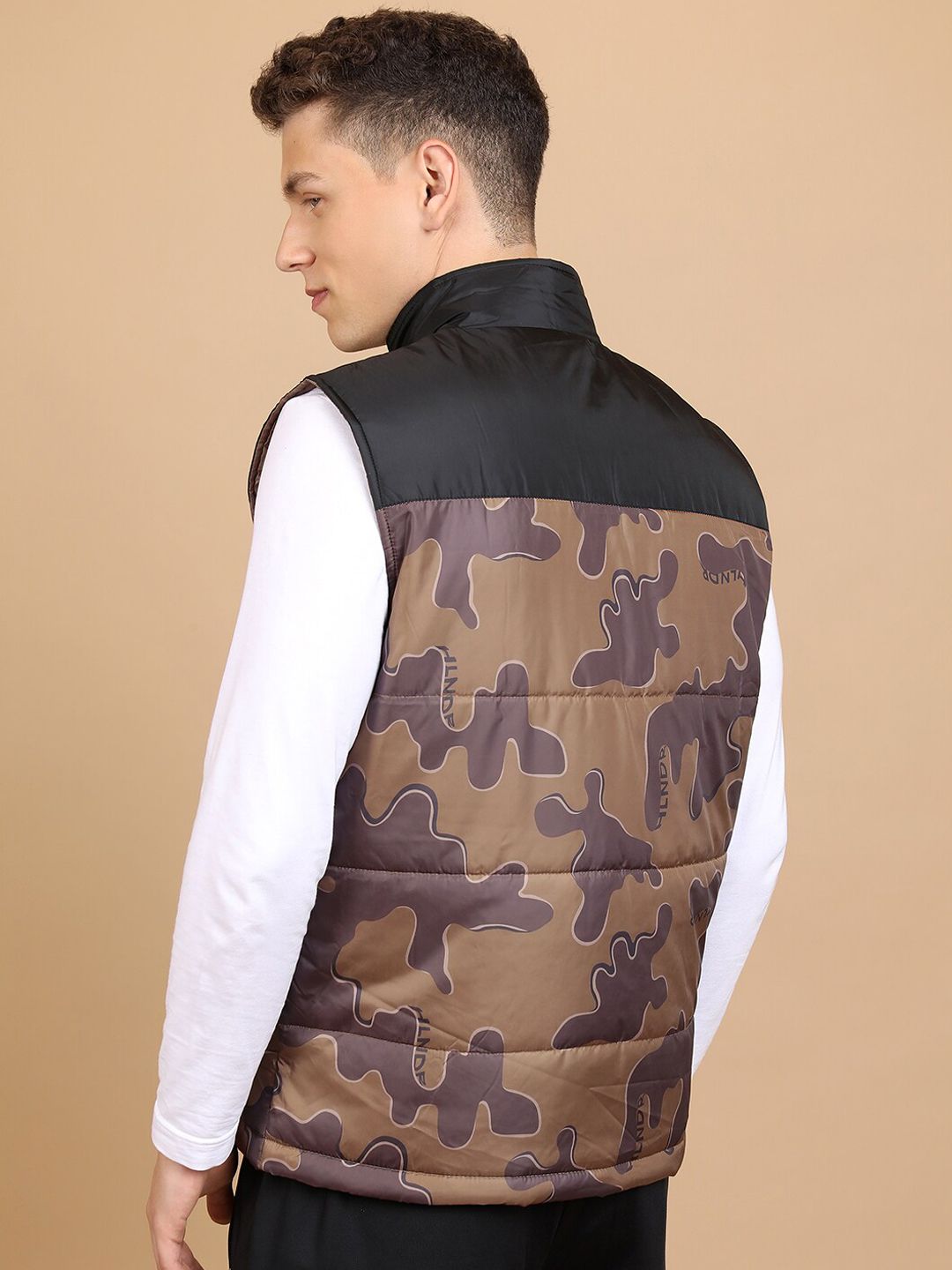 HIGHLANDER Camouflage Printed Puffer Jacket