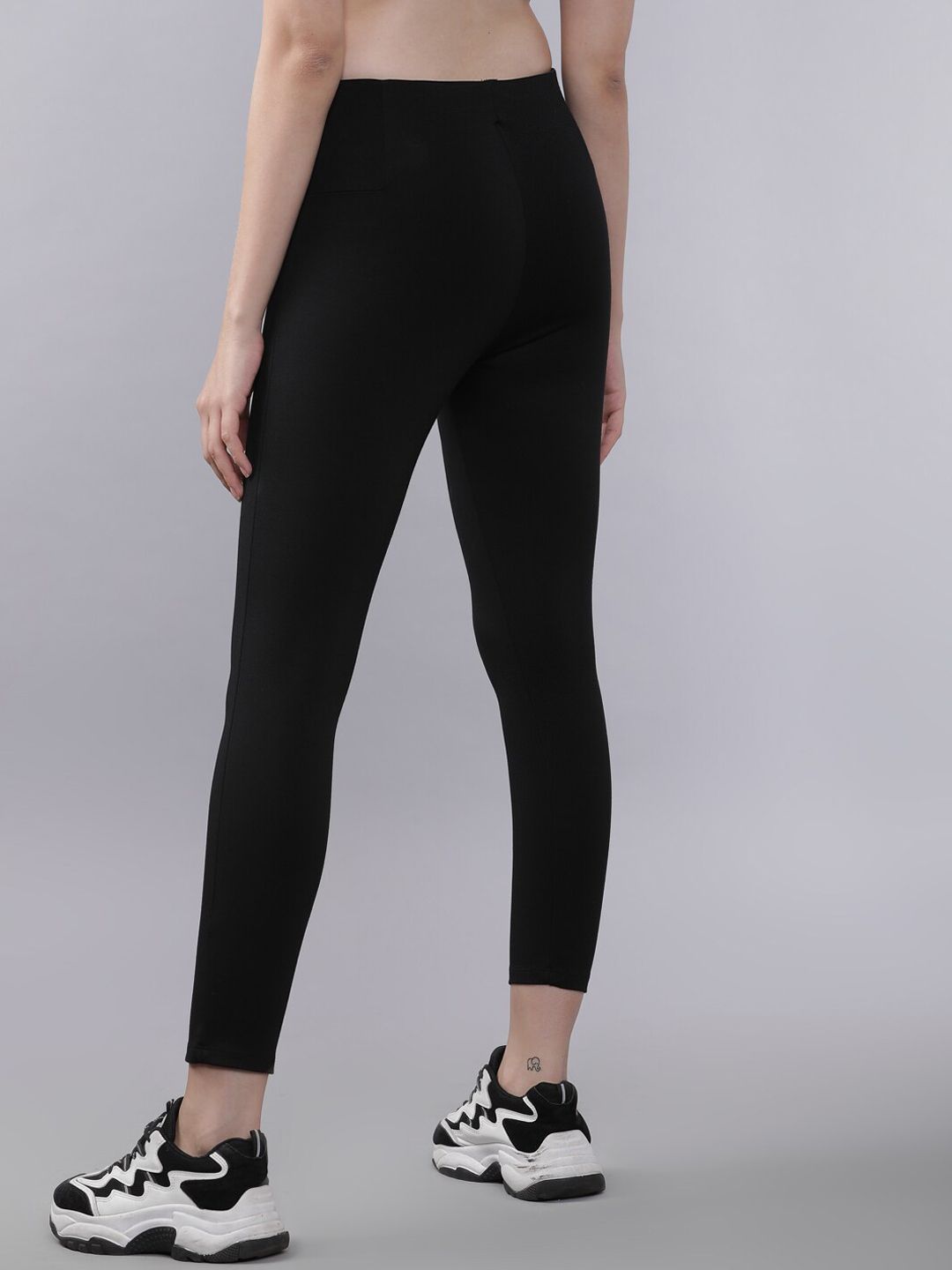 Tokyo Talkies Women Black Slim Fit Solid Regular Trousers