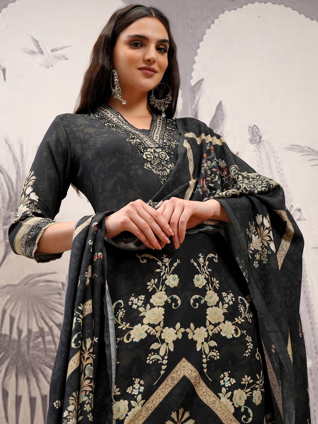 Vishudh Black & Gold Toned Floral Embroidered Straight Kurta with Trousers & With Dupatta