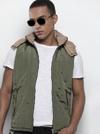 The Indian Garage Co Men Slim Fit Puffer Jacket with Detachable Hood
