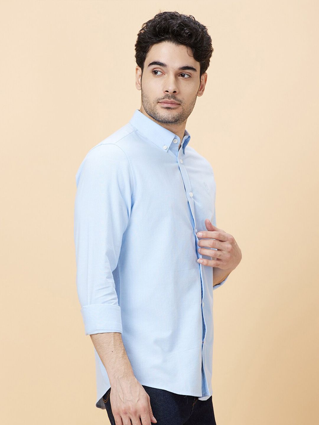 Being Human Button-Down Collar Slim Fit Opaque Cotton Casual Shirt
