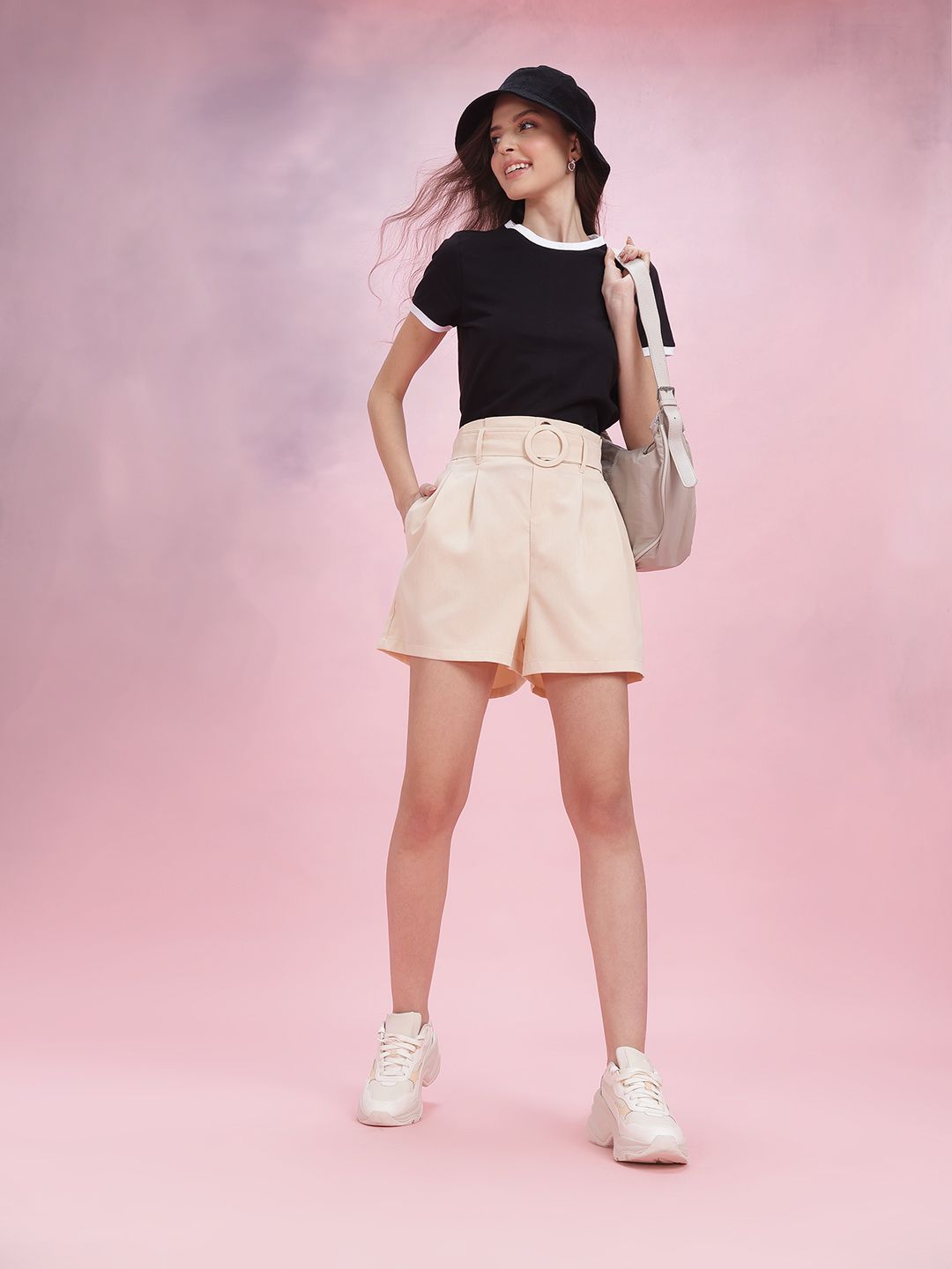 DressBerry Women Pleated Belted Shorts